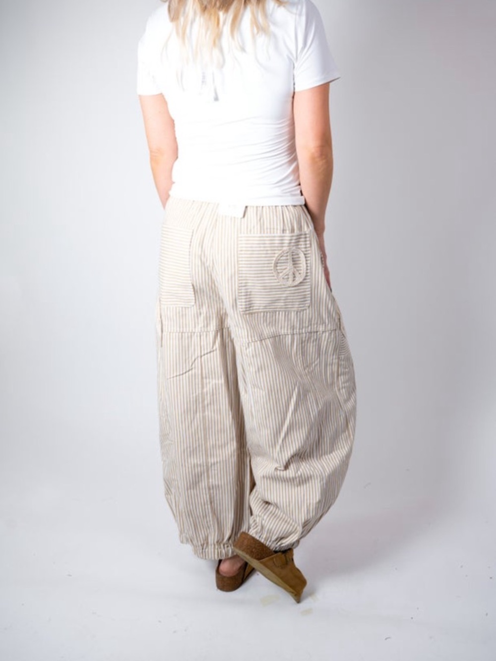 NEW-DAVI & DANI Beige Striped Wide-Leg Drawstring Pants - Picture 2 of 7
